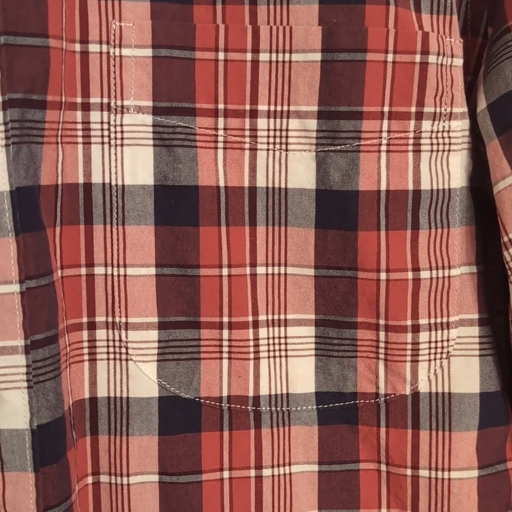 J Crew Red Plaid Slim Fit Long Sleeve Cotton Button Up Size Medium